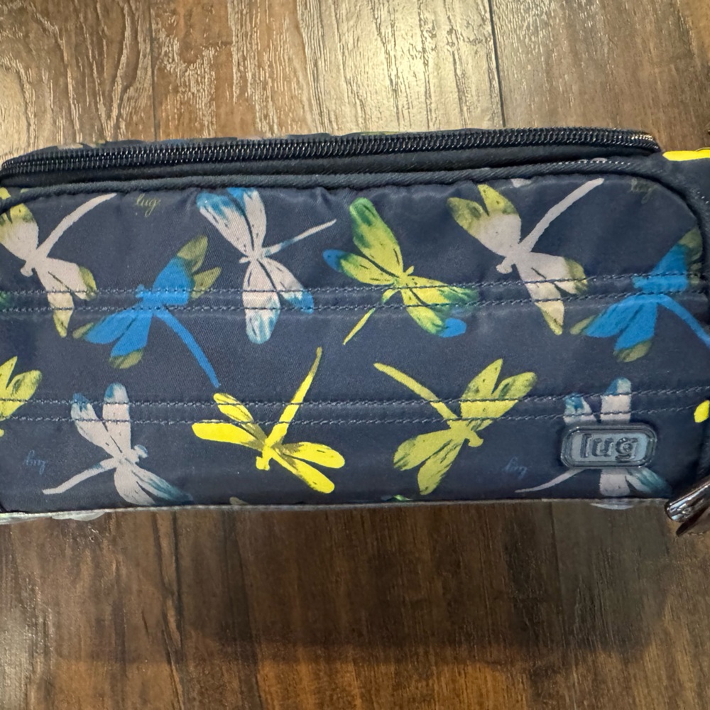5D Dragonfly Print Makeup Organizer